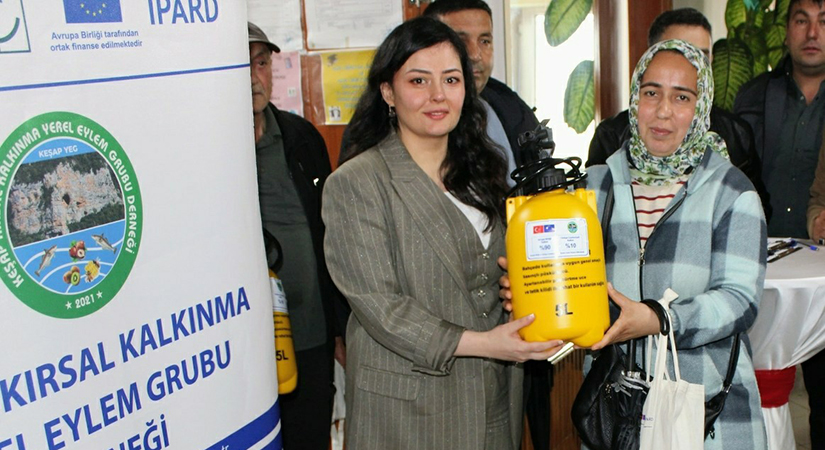 Keşap’ta üreticilere sürdürülebilirlik anlatıldı
