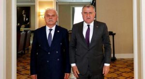Nazım Elmas “Gençliğe yatırım sürecek” mesajı verdi