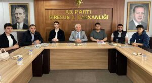 Nazım Elmas gençlerle teknoloji zirvesinde buluştu