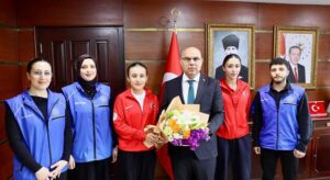 Vali Koç’tan dikkat çeken mesaj