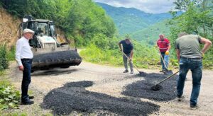 Duroğlu’nda asfalt sezonu hızla başladı