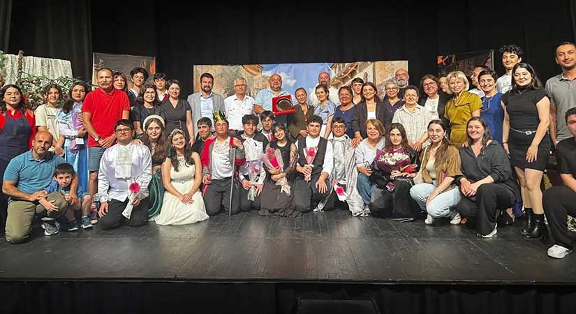 Romeo ve Juliet’e alkış yağdı