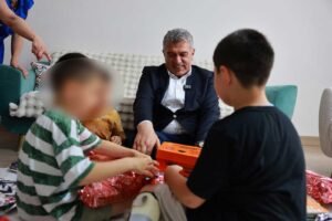 Başkan Sıbıç’tan anlamlı Babalar Günü ziyareti