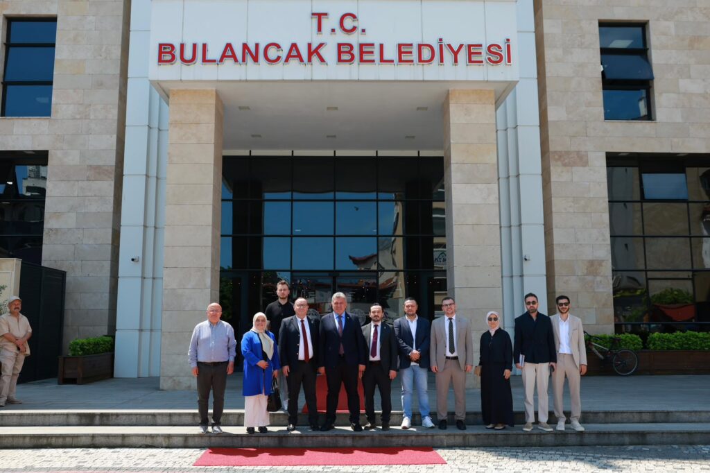 Zafer Partisi Bulancak’ta esnafı dinledi