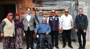 İhtiyaç sahiplerine tekerlekli sandalye desteği