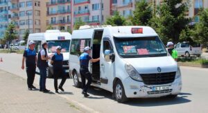 Klimasız dolmuşa geçit yok