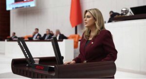 Gezmiş’ten havalimanı için sefer çağrısı