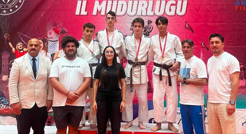 Giresunlu judocular kürsüye çıktı