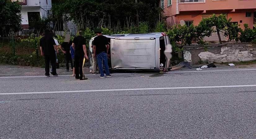 Tirebolu-Doğankent yolunda araç kontrolden çıktı