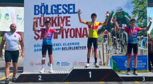 Giresunlu gençler Sakarya’da zirveye çıktı
