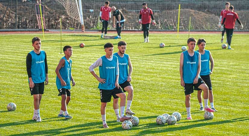 1926 Bulancakspor tempoyu artırdı