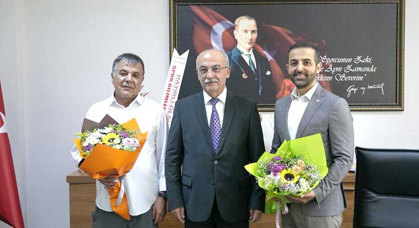 GRÜ’de dekanlık görevine Prof. Dr. Türkmen atandı