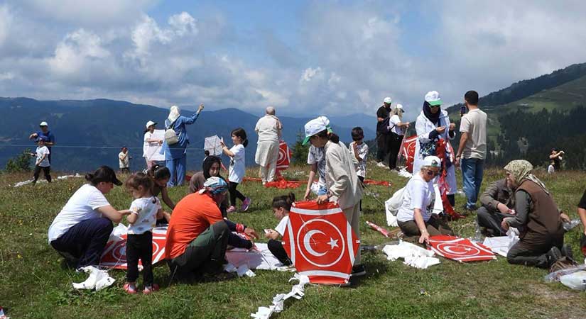 Aileler ve çocuklar kampta buluştu
