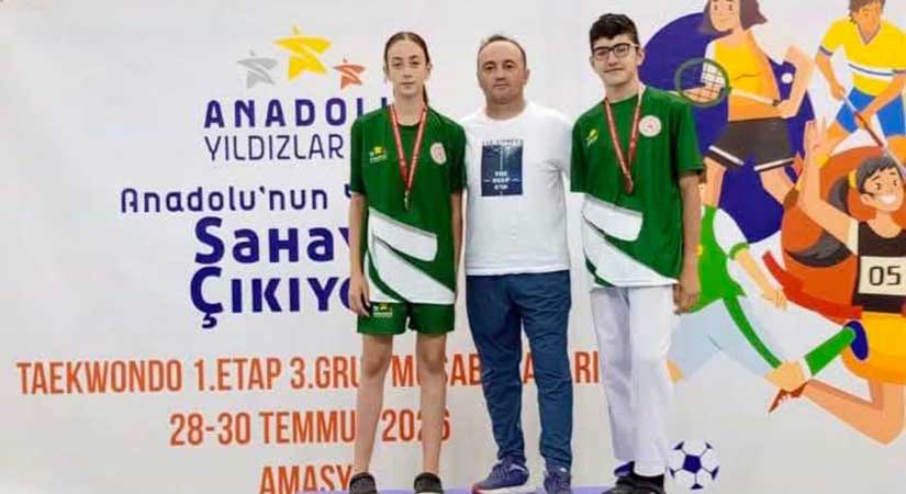 Giresunlu tekvandocular kürsüyü salladı
