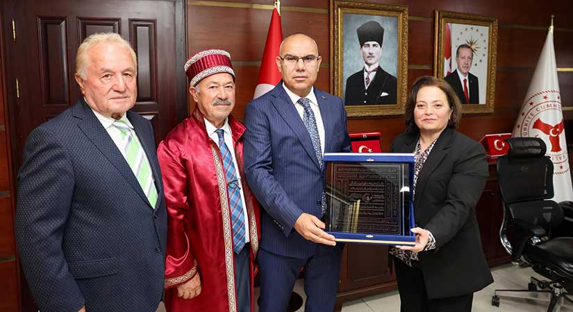 Giresun’da yılın ahisi Mustafa Özdemir seçildi