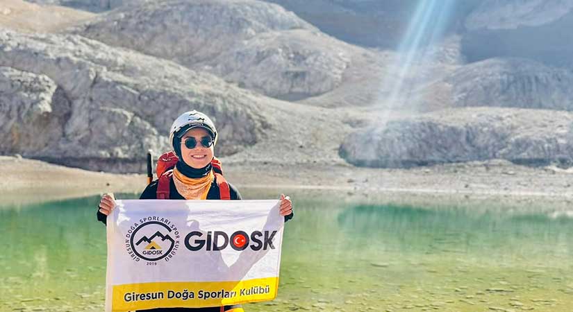 Aynur Öksüz alpin eğitimini başarıyla tamamladı
