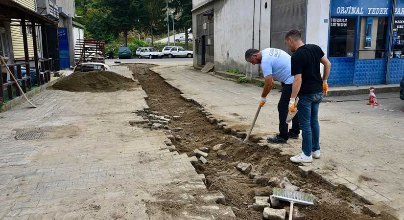 Giresun Belediyesi altyapı ve çevre düzenleme çalışmalarını sürdürüyor