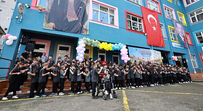 Bulancak’ta İlköğretim Haftası öğrencilerin gösterileriyle kutlandı