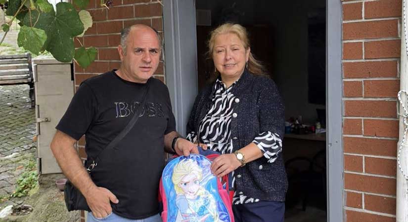 Ekşioğlu Vakfı, Giresun’da çanta ve kırtasiye dağıttı