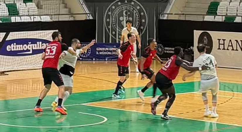 Giresunspor, Mihalıççık Belediyespor’u yenerek nefes aldı