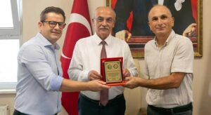 Görevi Prof. Dr. Selim Kurt devraldı