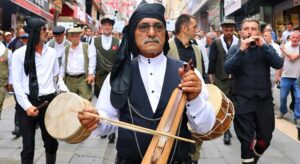 Islık Dili Festivali Giresun’da horonla başladı