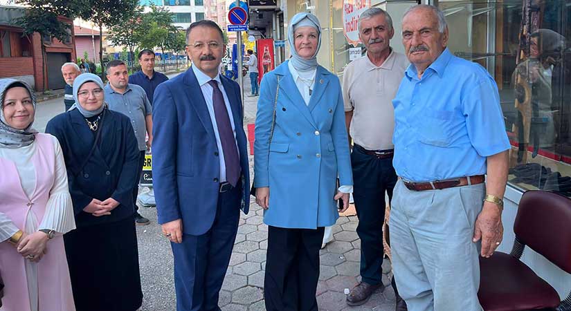 Meryem Göka teşkilat ve esnafla bir araya geldi