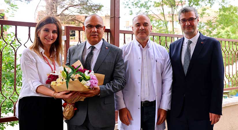 Vali Koç iki hastanede incelemelerde bulundu
