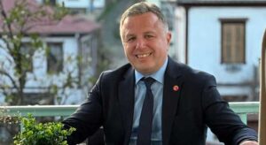 Alptuğ Kaan Kara, Yeni Parti’den istifa etti…