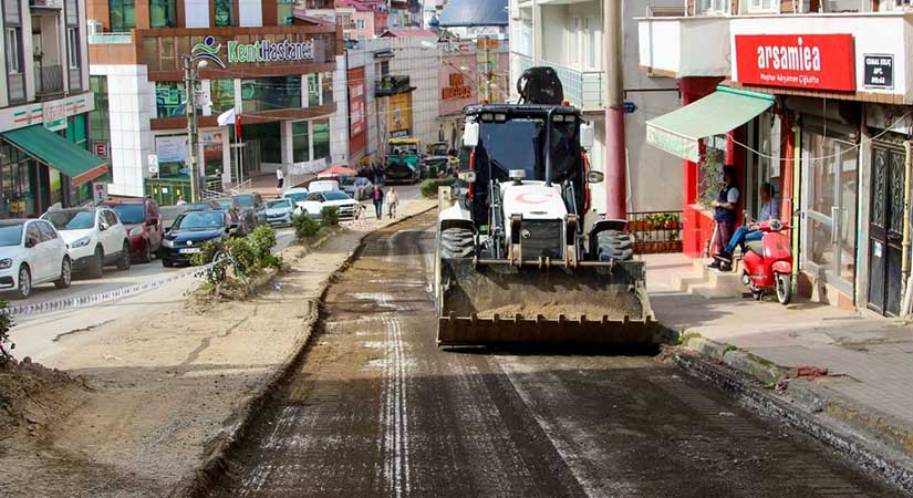Giresun’da asfalt hazırlığı başladı, yollar etap etap trafiğe kapatılacak