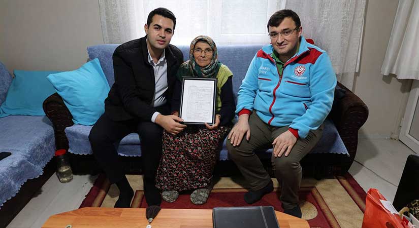Çanakçı Kaymakamı Özdemir’den yaşlılara ziyaret