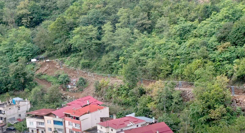 AFAD’dan Dereli’de kaya tehlikesine karşı bariyer