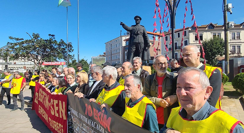 Giresun’dan Ankara Garı katliamı için sert çıkış: Adalet istiyoruz!