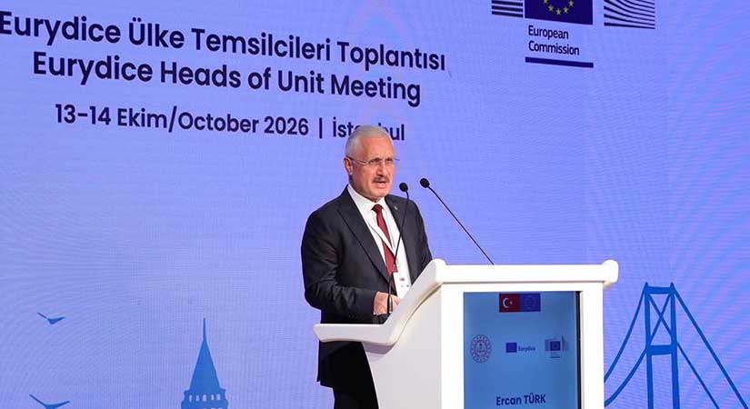 Ercan Türk, 37 ülkeye Türkiye’nin eğitim vizyonunu anlattı
