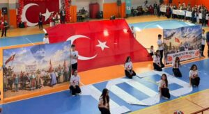 Espiye’de 103. yıl coşkusu unutulmaz görüntülere sahne oldu!