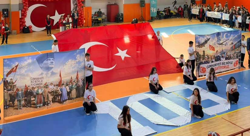 Espiye’de 103. yıl coşkusu unutulmaz görüntülere sahne oldu!