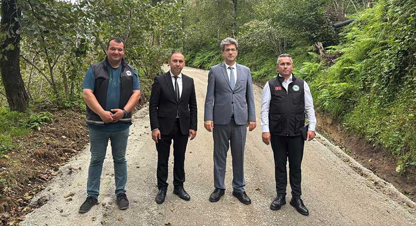 Kaymakam Civelek dört köyde sorunları yerinde dinledi