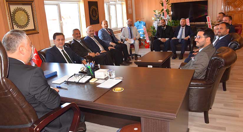 İlçe müftülerinden Hüseyin Okuş’a tebrik ziyareti