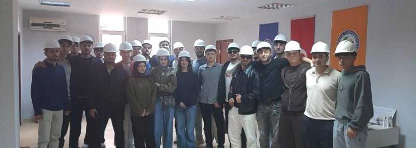 Giresun’da geleceğin inşaatçıları baretlerini taktı!
