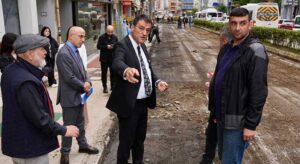 Köse düğmeye bastı: 3 kilometrelik güzergahta asfalt başlıyor
