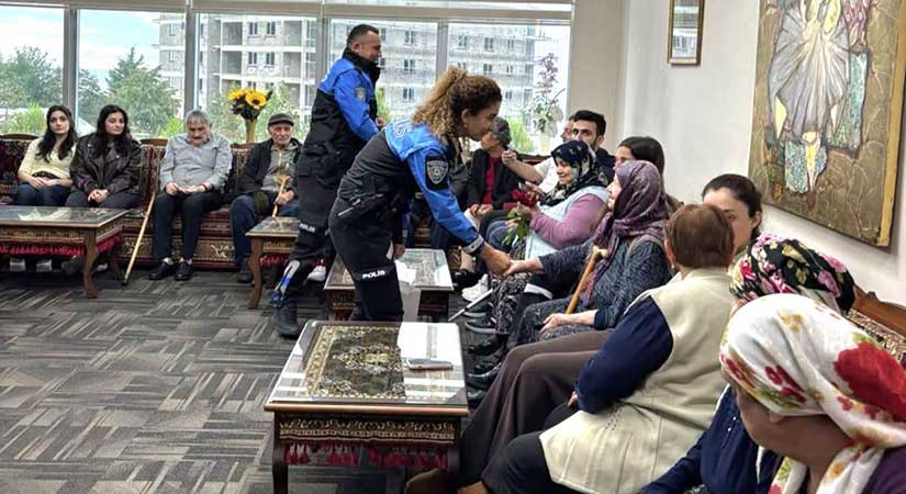 Giresun polisi huzurevi sakinleriyle buluştu