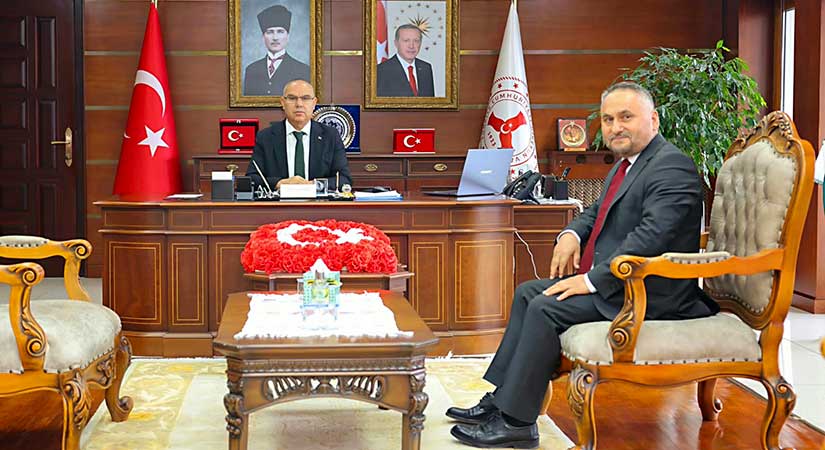 Vali Koç’tan Müftü Okuş’a başarı dileği